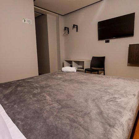 Hotel Htl Bogota Luaran gambar
